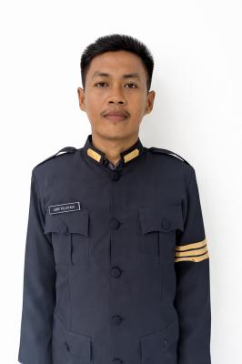 Arif Pujiyadi, S.M
